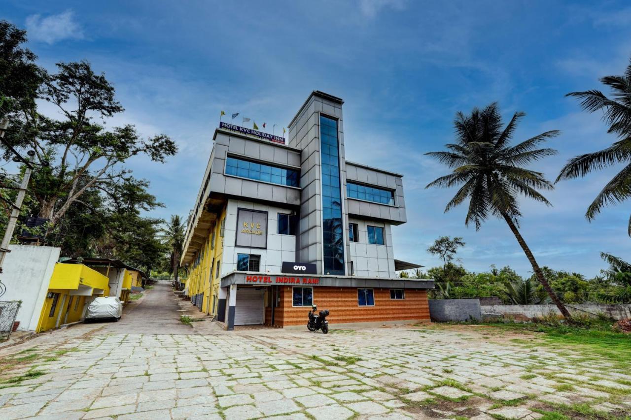 Oyo Flagship Hotel Kvc Holiday Inn Mysore Bagian luar foto