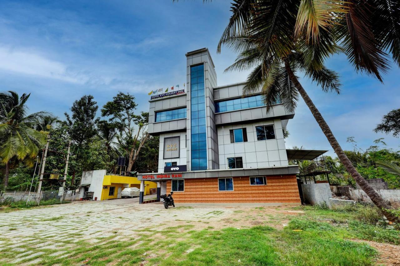 Oyo Flagship Hotel Kvc Holiday Inn Mysore Bagian luar foto
