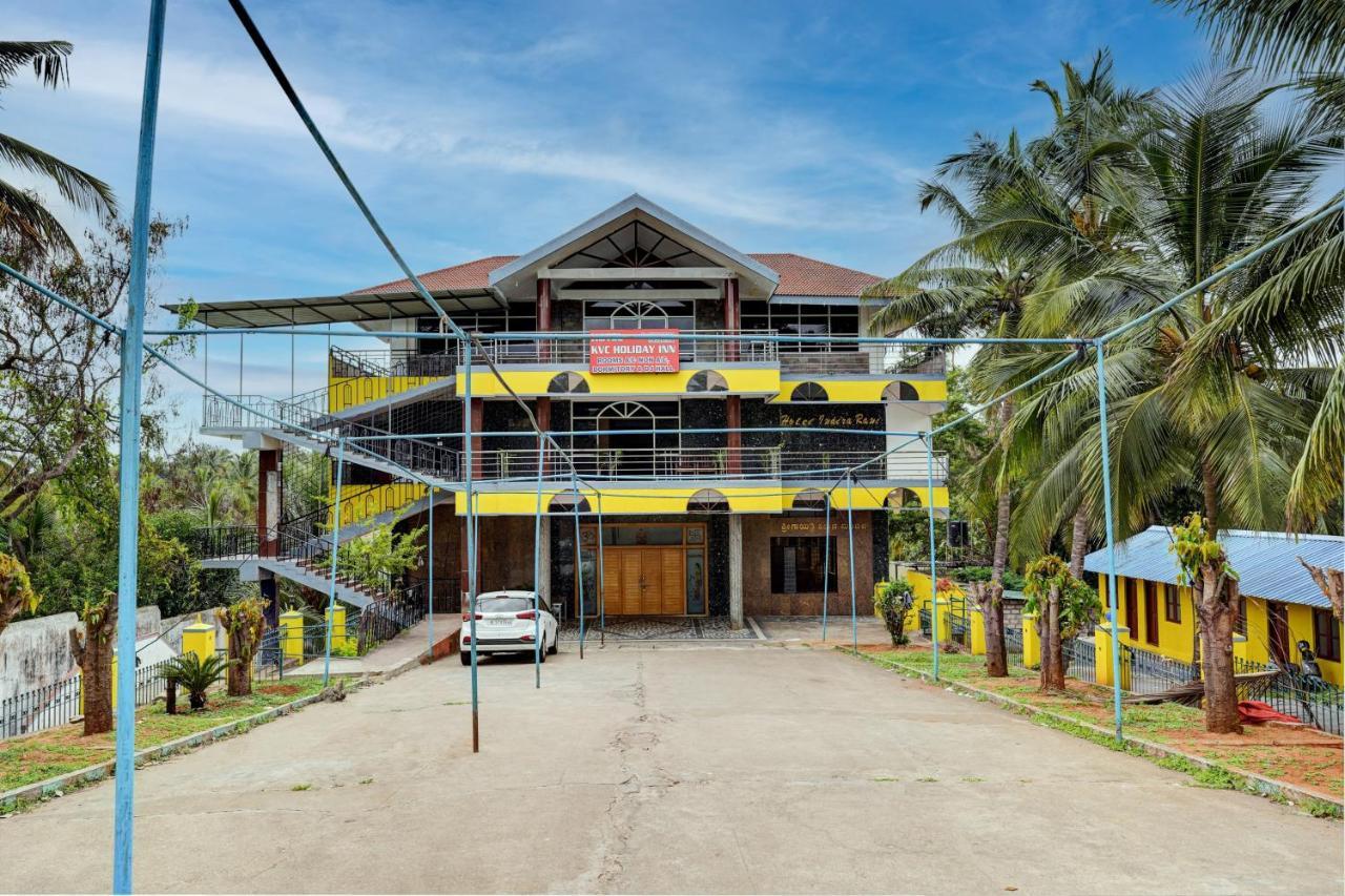 Oyo Flagship Hotel Kvc Holiday Inn Mysore Bagian luar foto